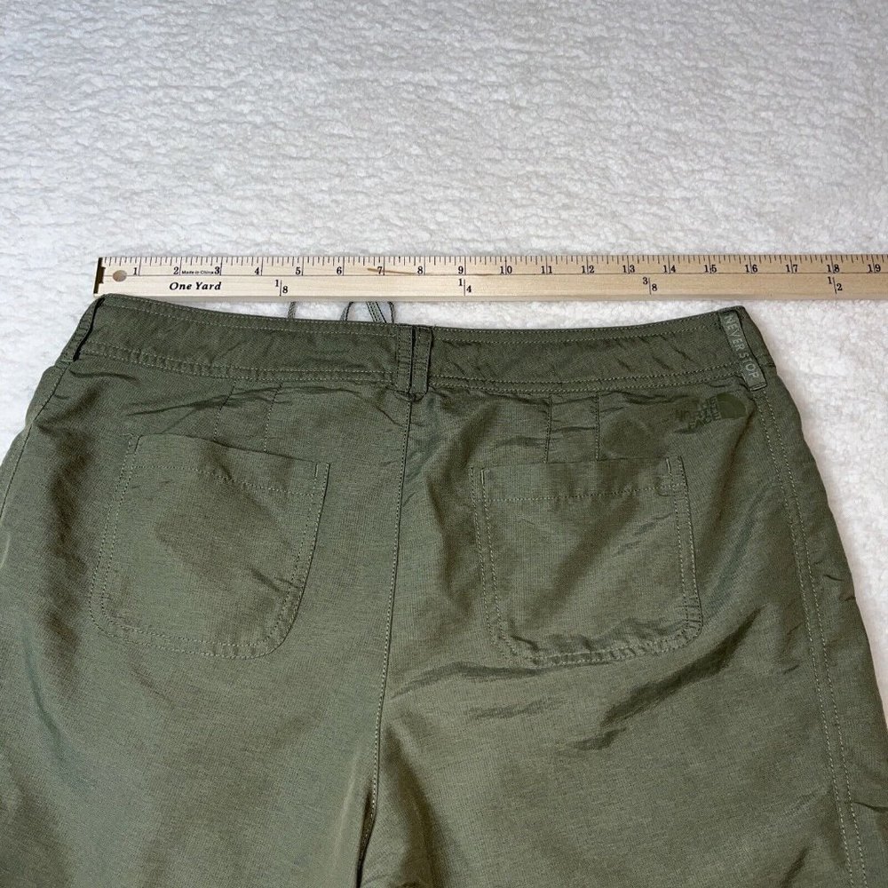 North Face Women's Size 6 Olive Green Shorts Drawstring Belt Loop Stowe Pocket - Picture 7 of 9